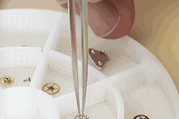 佛山欧米茄表换电池地址